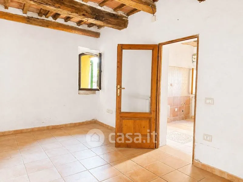 Toad - Tuscan-Style Apartment with Stone Facade in Montescudaio