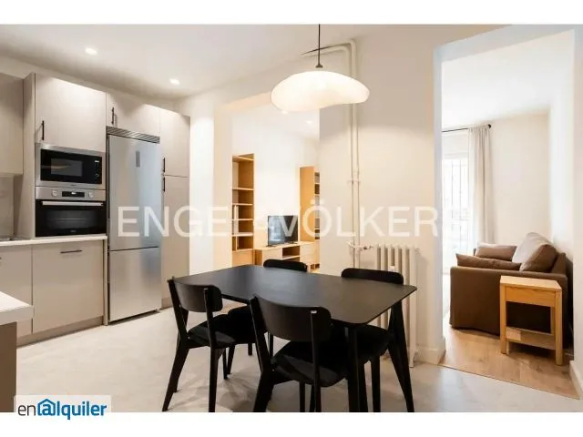 4 magamistoaga korter asukohas Madrid