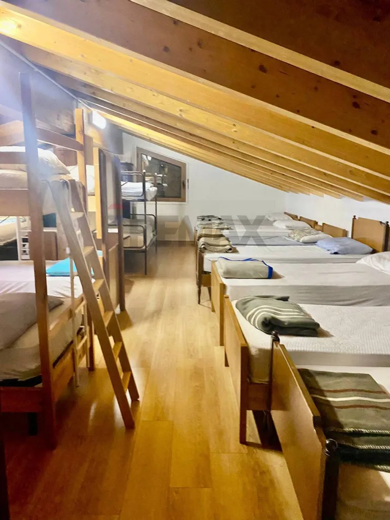 Magamistoad - Mountain Refuge with Terrace in Piani Resinelli