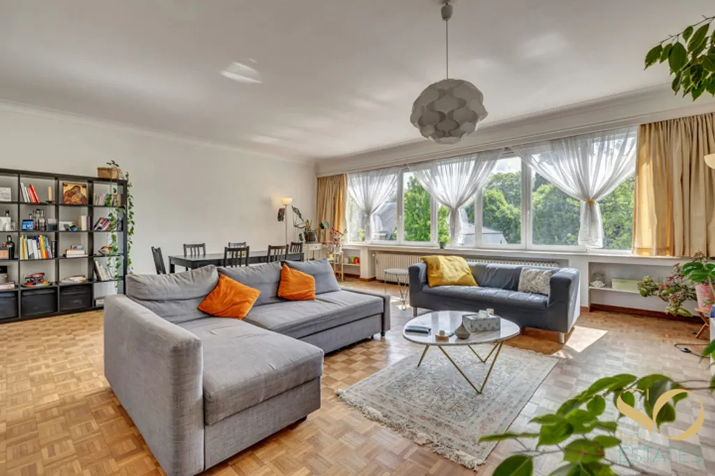 Séjour - Appartement Traversant avec Terrasse à Woluwé-Saint-Pierre