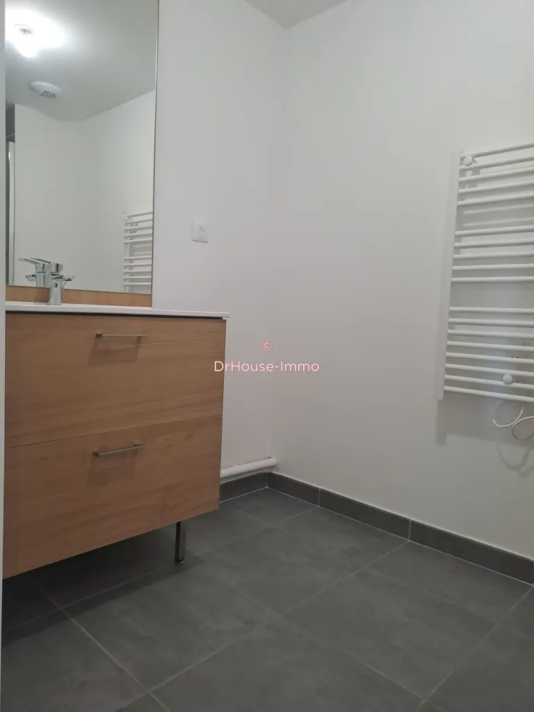 Vannitoad - Flat with Terrace in La Riche