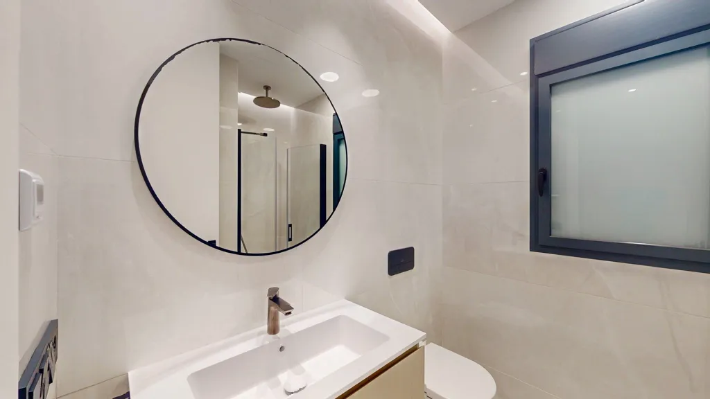 Bagni - Contemporary Chalet with Pool in Cala de Finestrat
