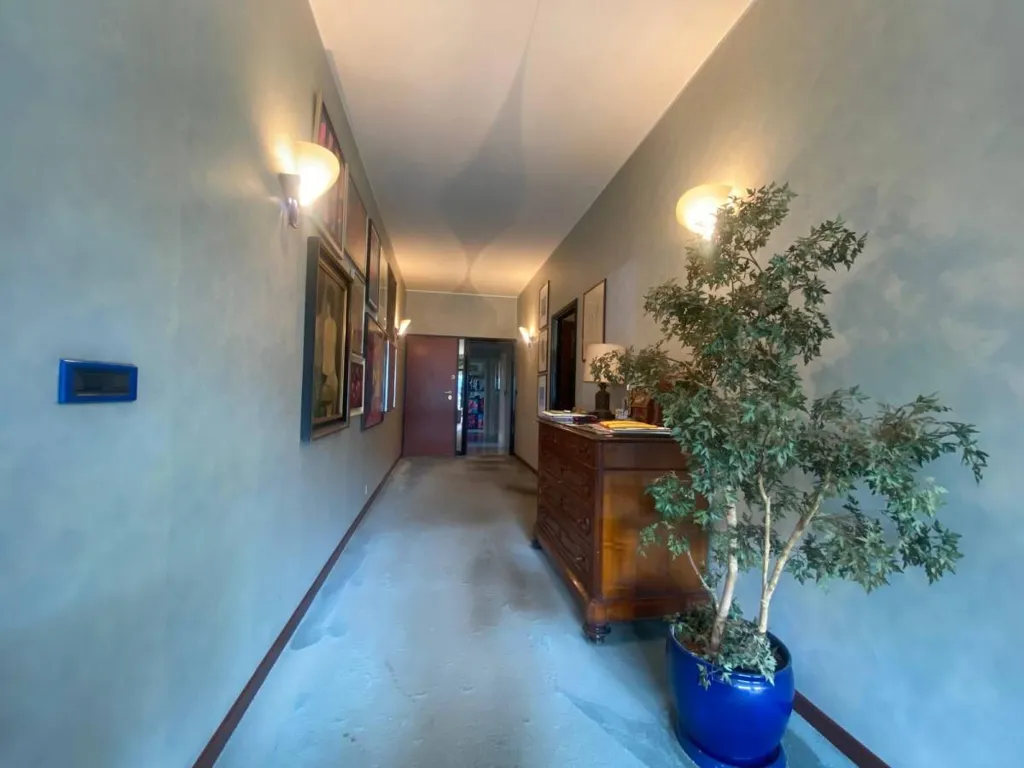 Esik - Luxury Apartment with Panoramic View in Turin