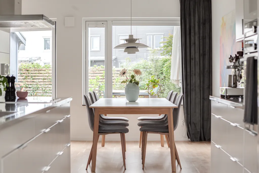 Esszimmer - Apartment with South-Facing Terrace in Skegrie