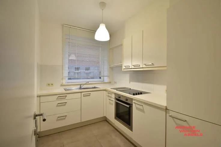 Cuisine - Appartement avec 2 Chambres au Cœur de Sint-Andries