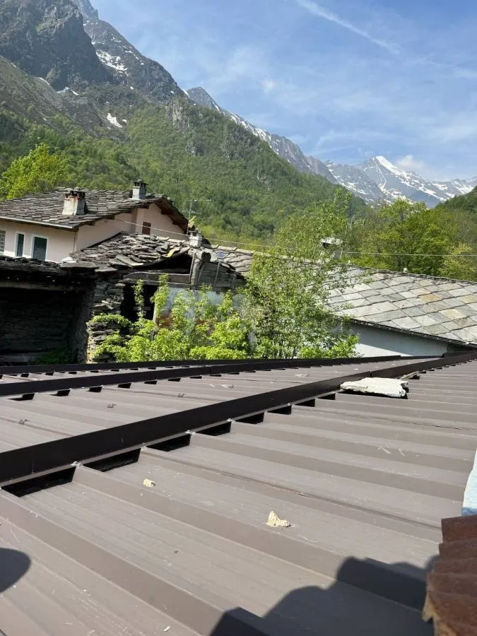 Terrasse - Furnished Apartment with Mountain View in Usseglio