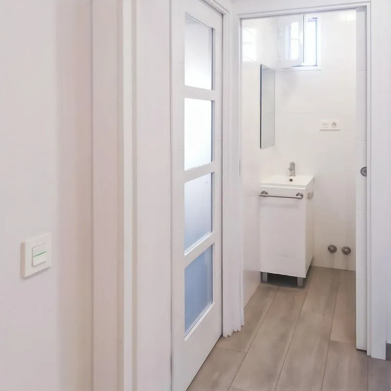Salles de bain - Modern Flat with Balcony in Chamartín