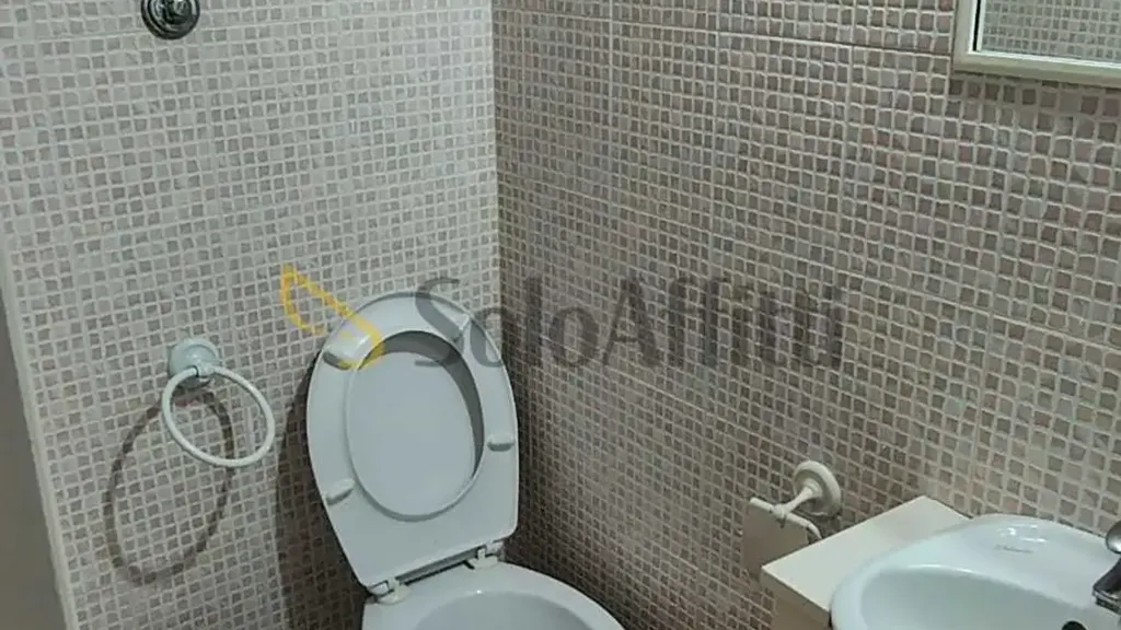 Salles de bain - Panoramic 4-Bed Flat in Catania
