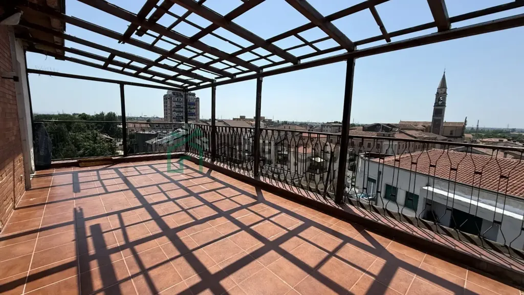 Terrasse - Attico with Panoramic View in San Bonifacio