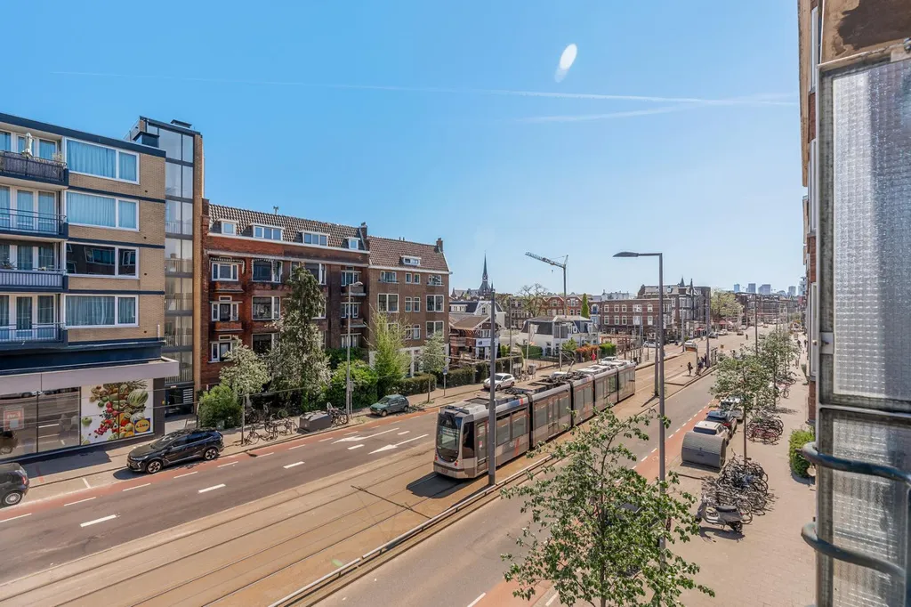5-toaline korter asukohas Rotterdam