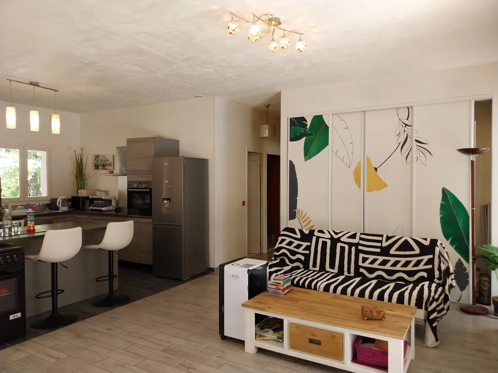 Cuisine - Maison de Plain-Pied avec Vue Panoramique à Lucéram