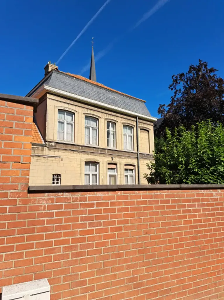 Esterno - Historic Pastorate with Potential in Town Centre