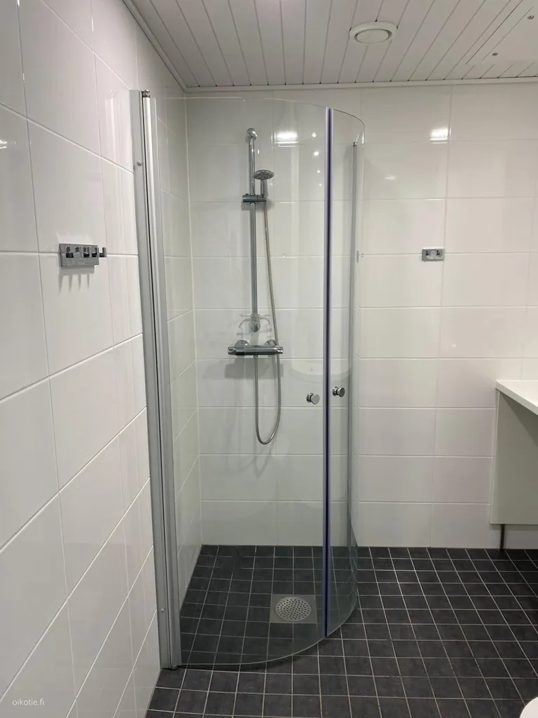 Bagni - Modern Studio Flat with Kitchen in Niittykumpu, Espoo