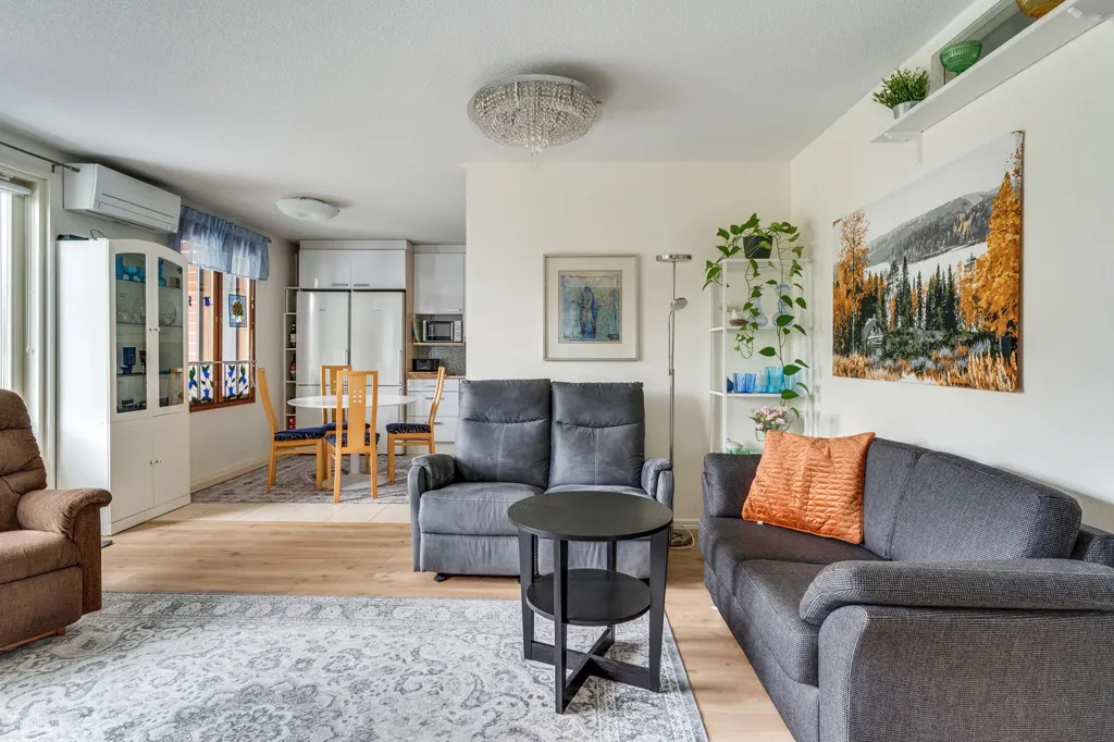 Séjour - Modern Bungalow with Garden in Lempäälä