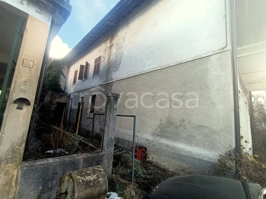 Jardin - Rustic Villa to Renovate in Roccavione