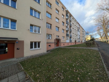 All Photos (8) - Apartment with Kitchenette in Most
