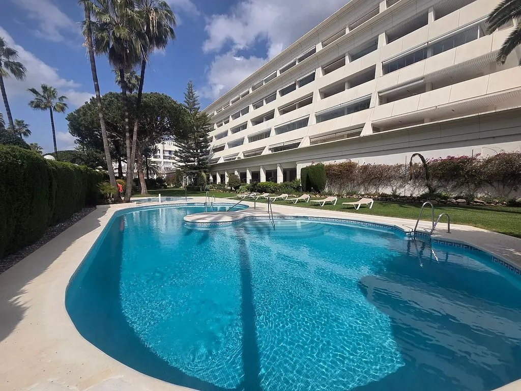 Bassein - Apartment with Pool and Terrace in Marbella