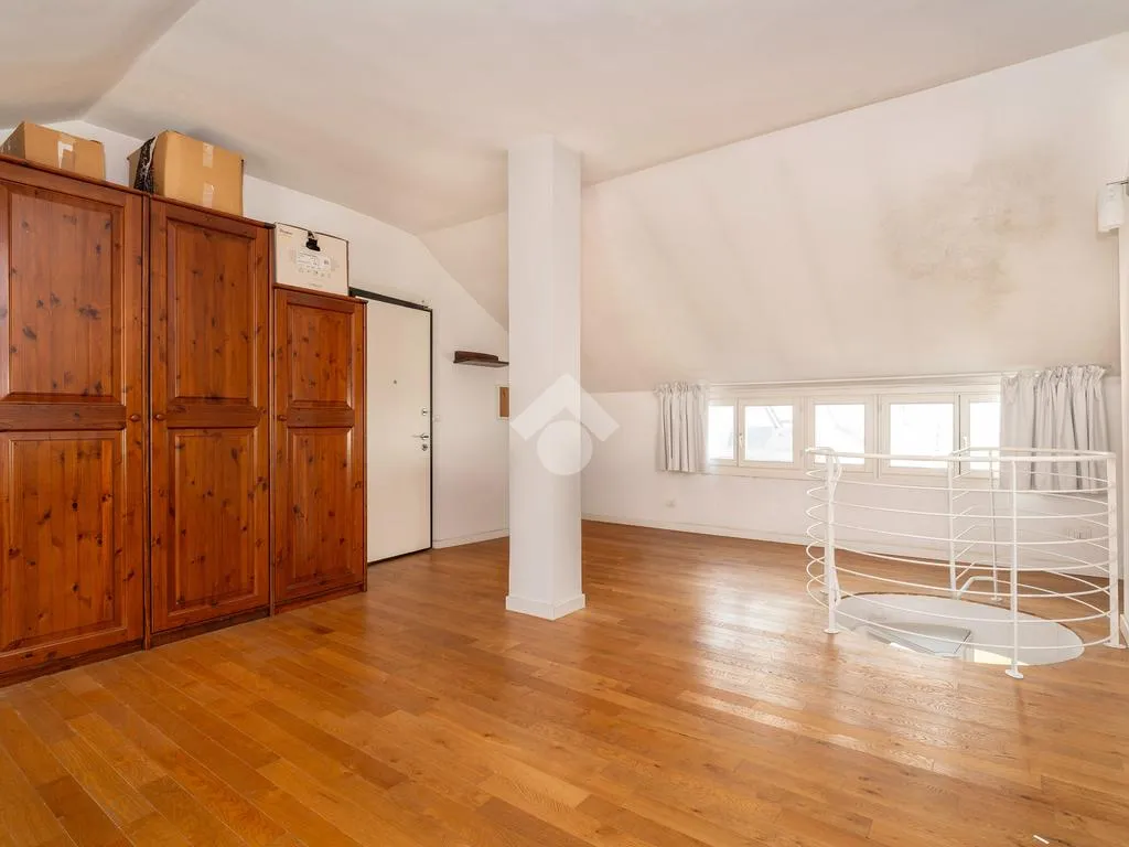 Toad - Panoramic Penthouse with Terrace in Turin
