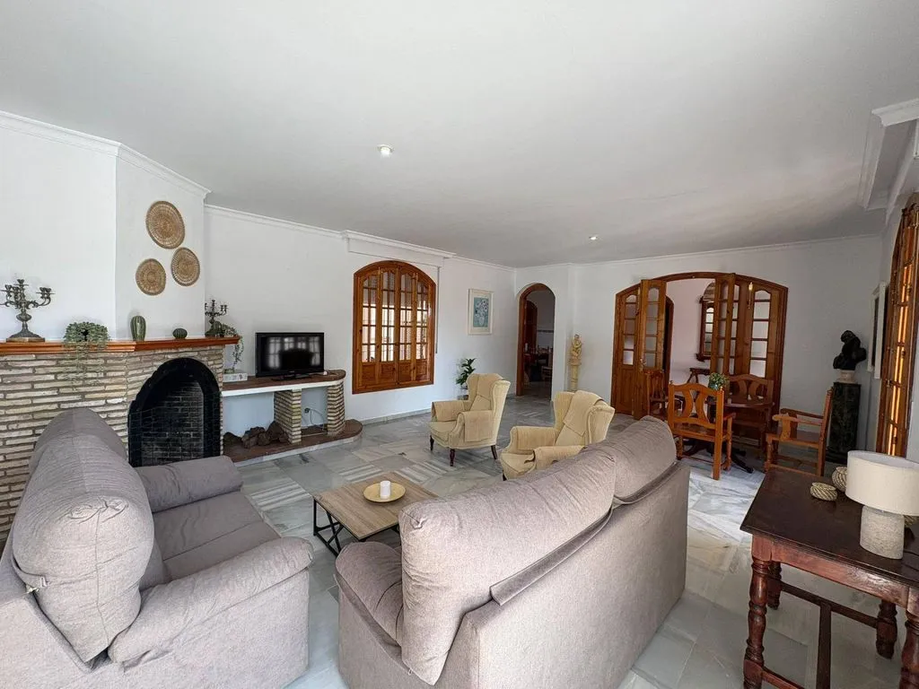 Elutuba - Detached House with Pool in Chiclana de la Frontera
