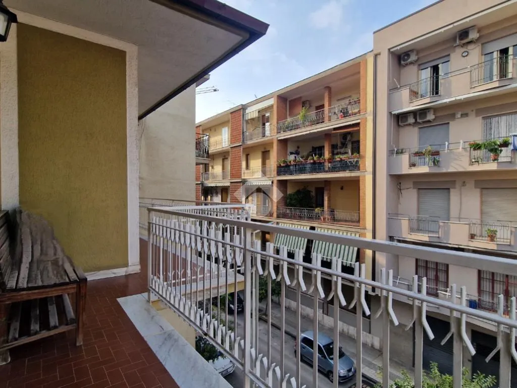 Balcon - Nuda Proprietà Trilocale with Balconies in Frattamaggiore