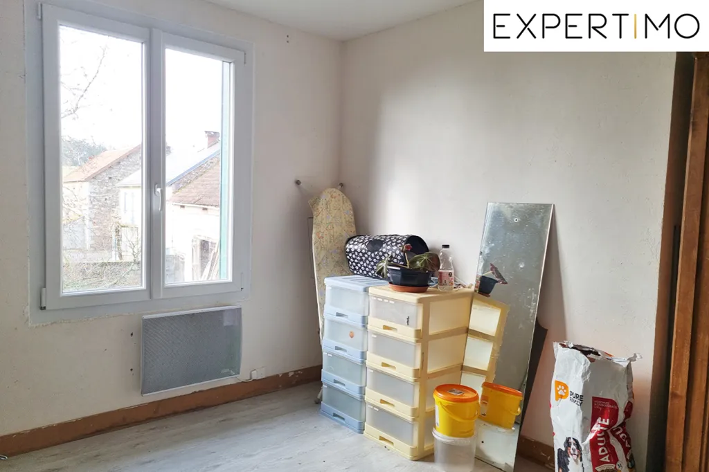 Rooms - House with Garden in Rural Setting