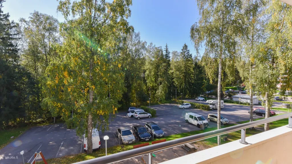 Rõdu - Spacious Apartment with Balcony in Mikkola, Vantaa