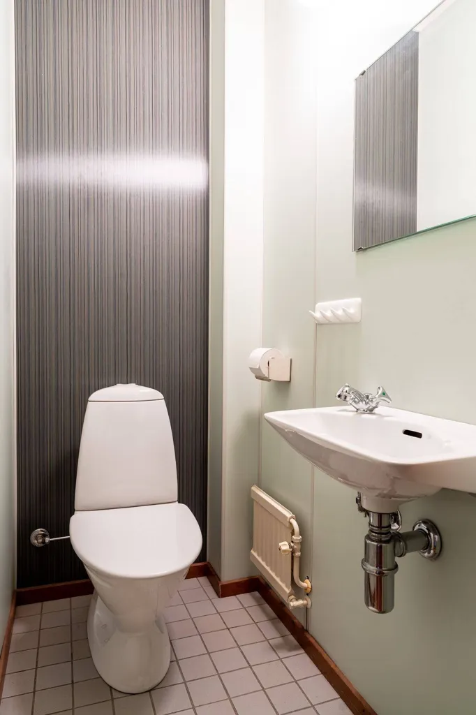 Salles de bain - Maison 8 pièces à Skellefteå kommun