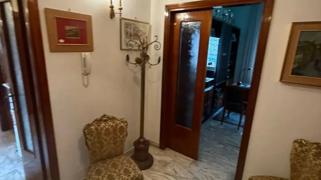Esik - Apartment with Terraces in Cosenza Centre