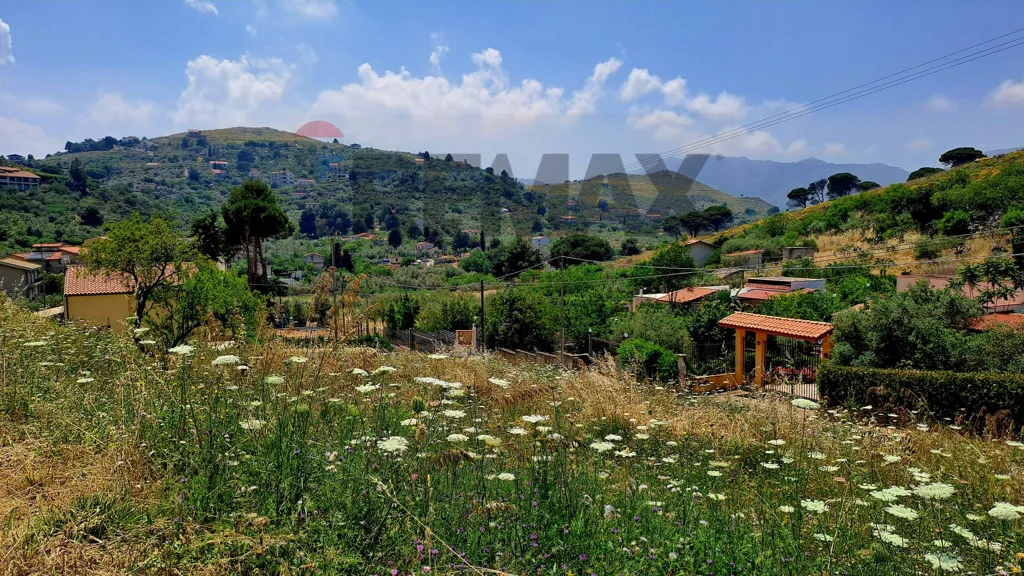Giardino - Buildable Land with Panoramic View in Monreale