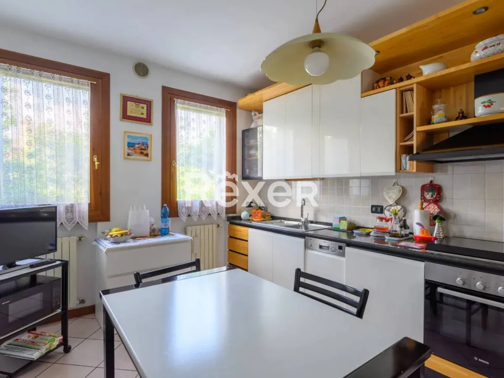 Cucina - Bifamiliare with Private Garden in Vigonza