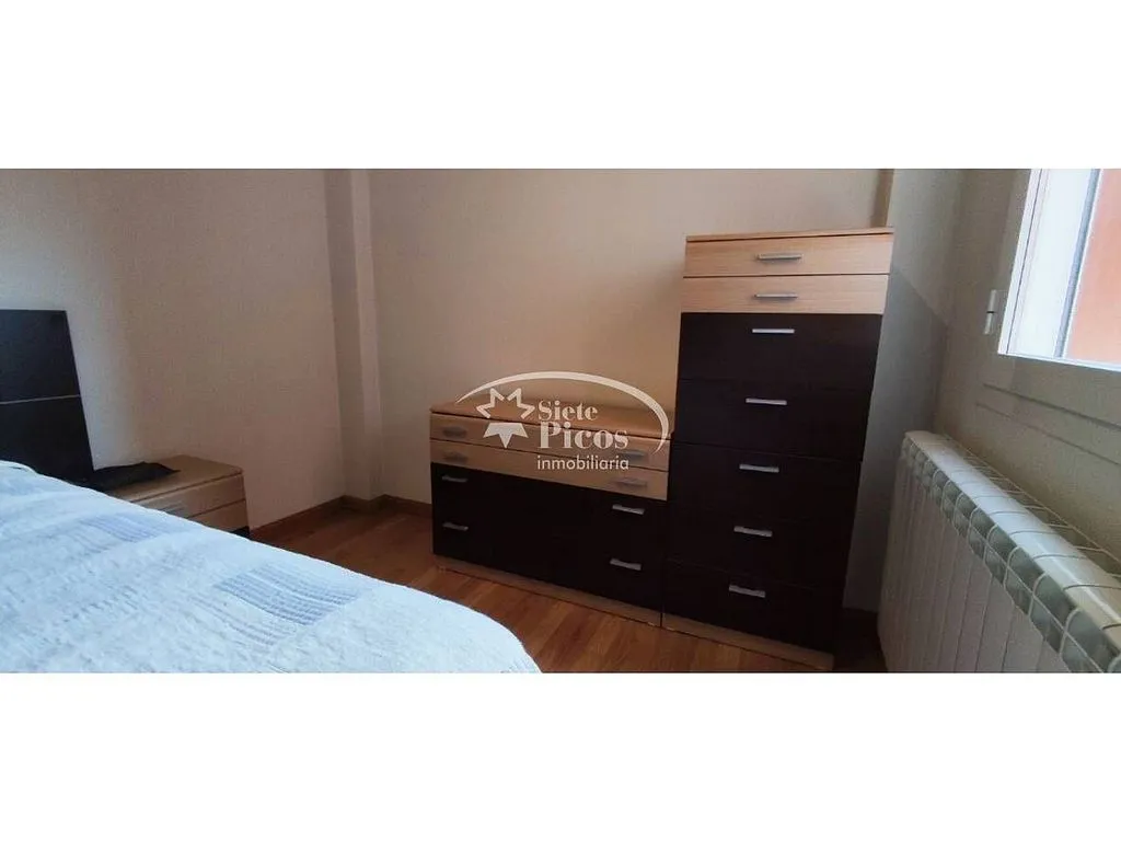 Chambres - 1-Bedroom Apartment with Private Patio in Espirdo