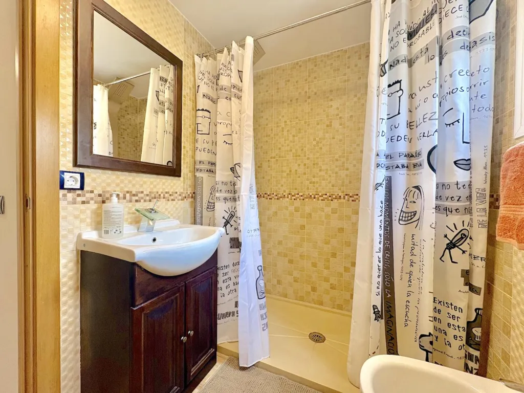 Salles de bain - Apartment with Terrace in Torremolinos Centre