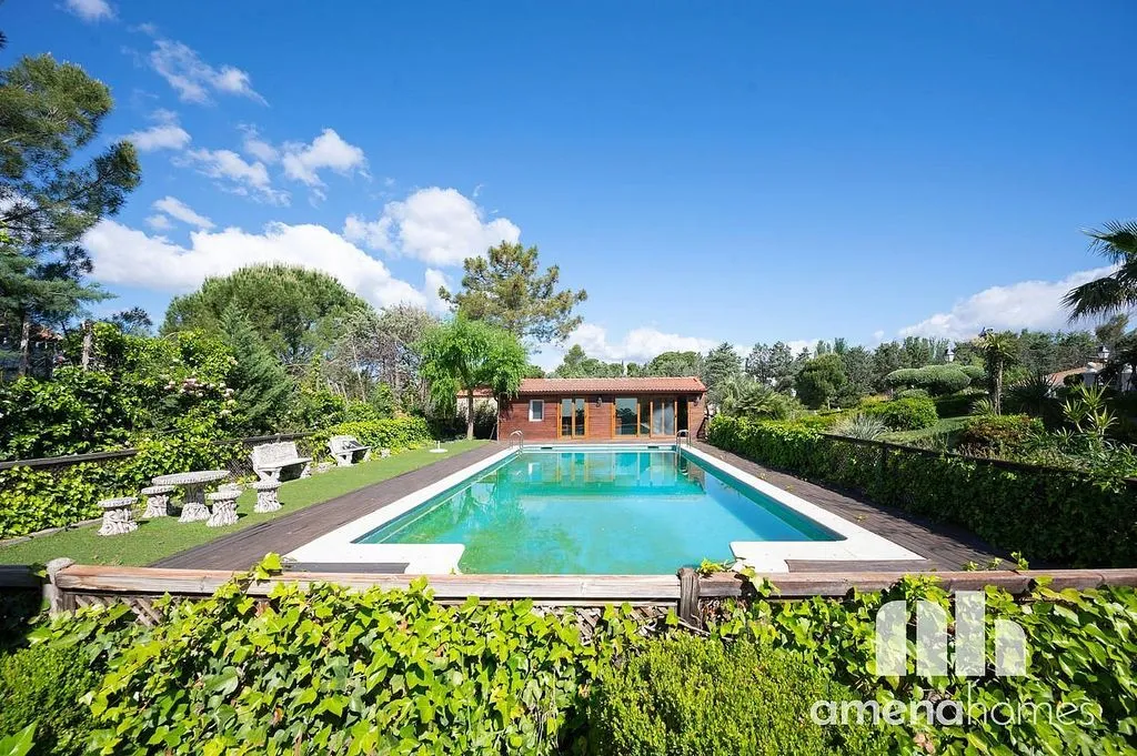 Piscine - Chalet with Pool and Terrace in Santo Domingo