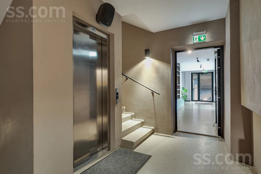 Esik - Compact 3-Bedroom Apartment with Terrace in Dzintari