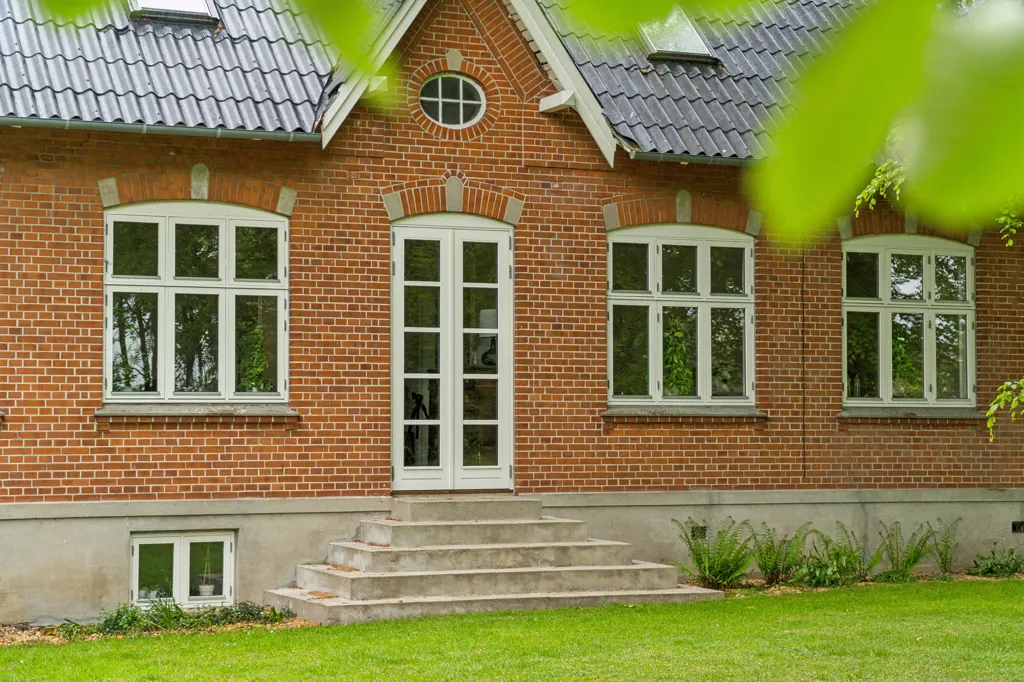 Välivaade - Classic Farmhouse with Stable in Kosterslev