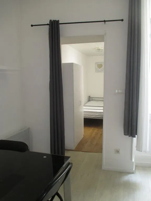 Chambres - Immeuble de Rapport en Centre-ville d'Agen