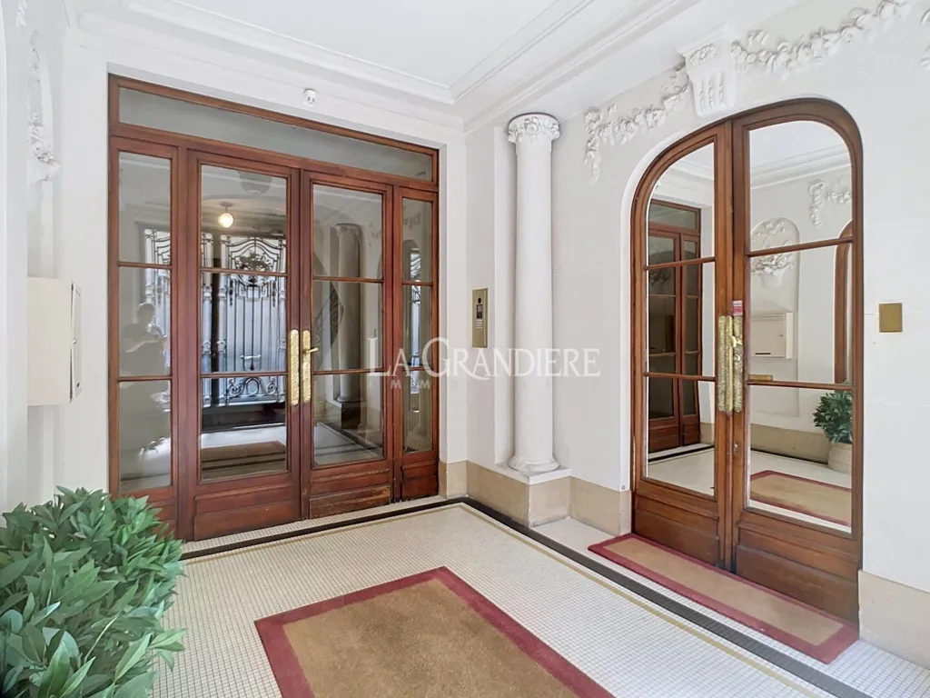 Entrée - Appartement Familial avec Vue Tour Eiffel à Passy