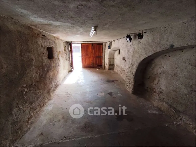 Pièces - Independent House with Garden in Chataignere