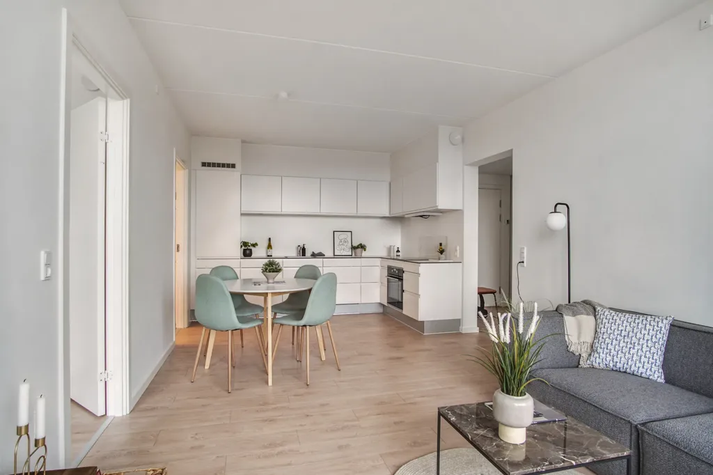 Elutuba - Modern Flat with Balcony in Brøndbyvester