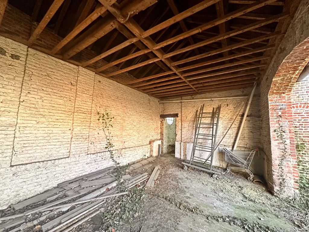 Toad - 15-Unit Property for Renovation in Noeux-les-Mines