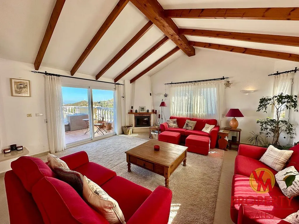 Séjour - Chalet with Pool in Golf Estate