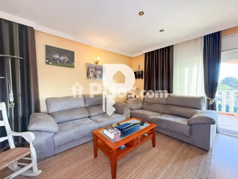 Séjour - Detached House with Pool in Sant Esteve Sesrovires