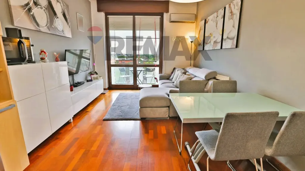 Séjour - Apartment with Balcony in Baranzate