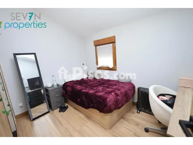 Chambres - Fully Renovated Adosada with Private Pool in Méntrida