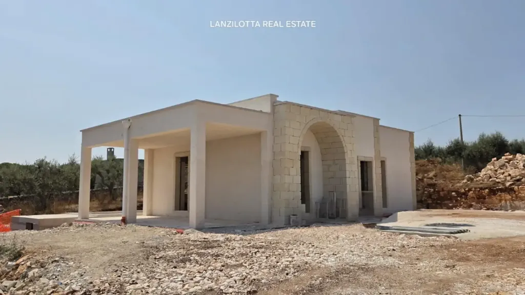 Extérieur - Unfinished Villa with Pool in Ostuni