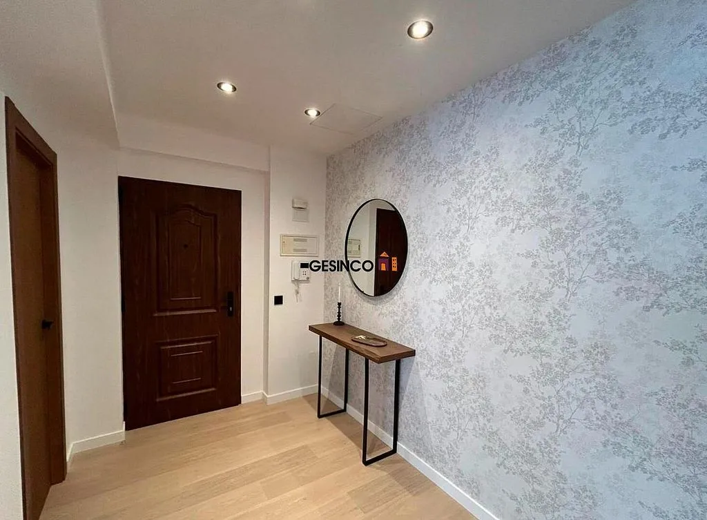 hallway_entrance