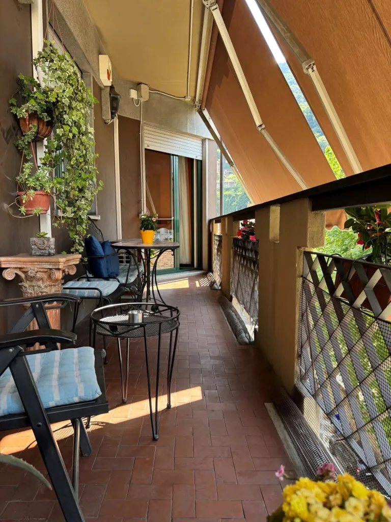 Balcone - Panoramic Lake View Apartment in Como