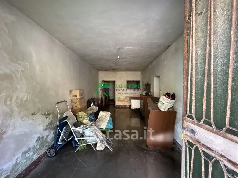 Entrée - Independent House for Renovation in Modica