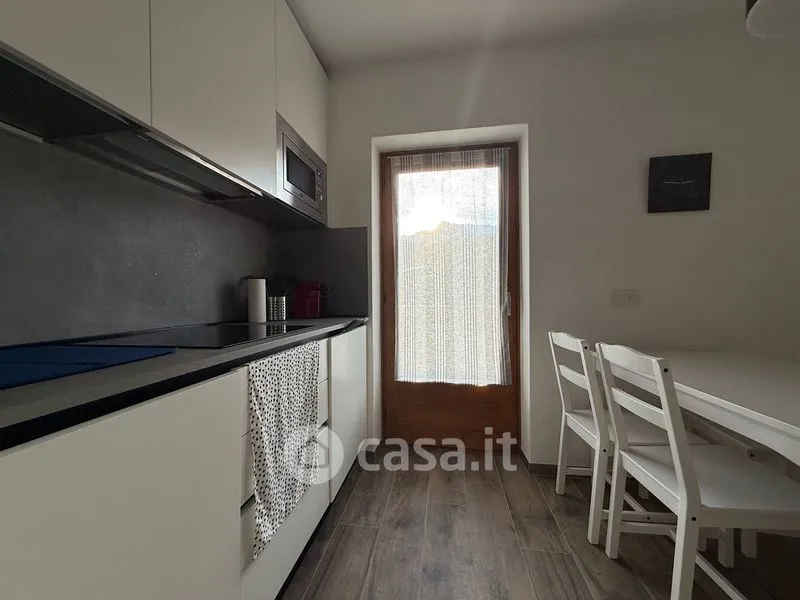 Cucina - Rustic Bilocale with Panoramic Terrace in Valdidentro