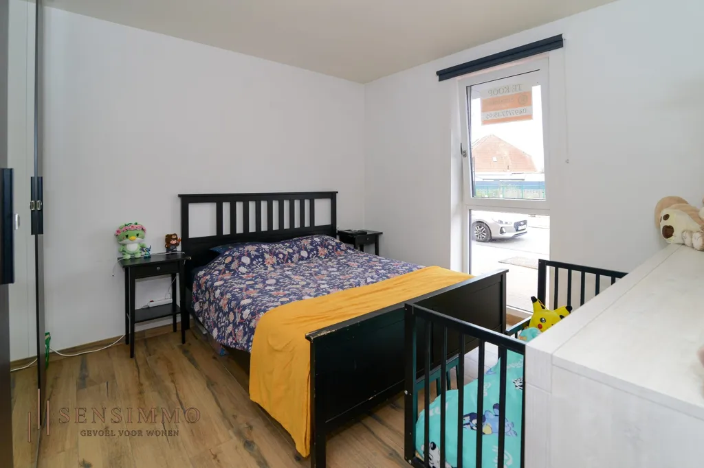 Chambres - Appartement Moderne avec Terrasse à Maasmechelen